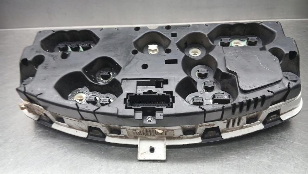 Nissan Micra K11 1992-2003 hatchback 1.0 Prístrojová doska