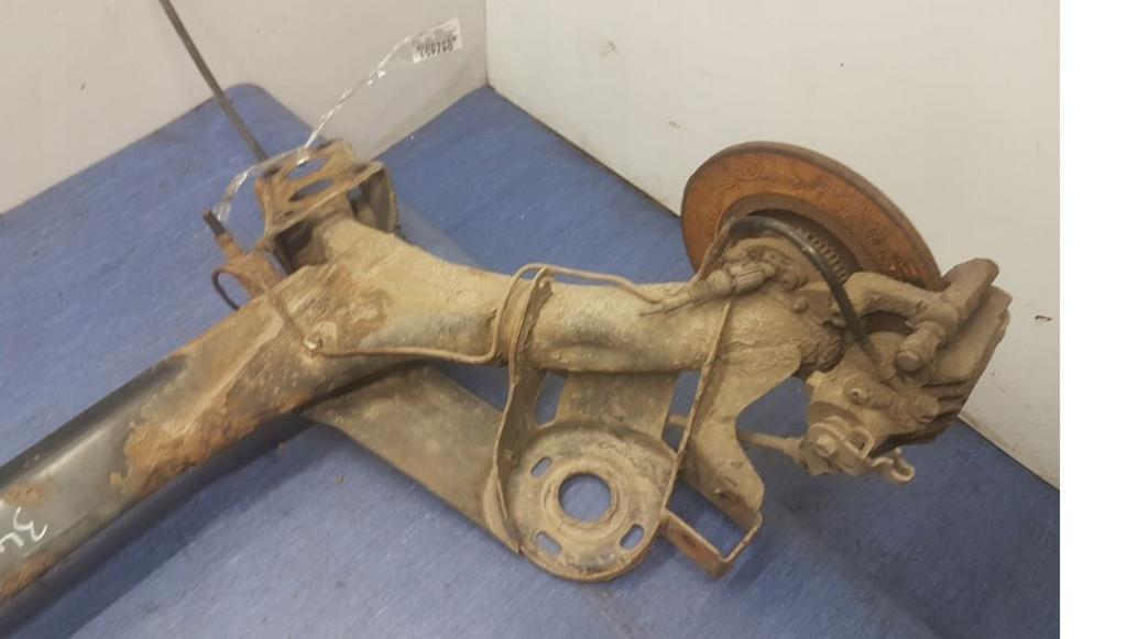 Skoda Octavia I 1996-2010 hatchback 1.9 TDI diesel 81 kW 1998  Náprava zadná