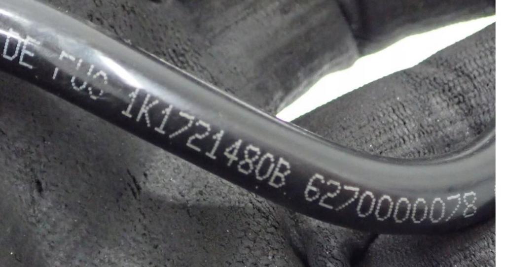 Volkswagen Jetta VI 2010-2018 sedan 2.0 8v petrol 80 kW 2015  Hadica servočerpadla 1K1721480B