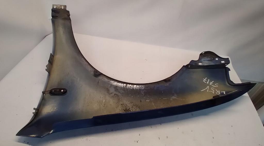 Volkswagen Passat B5 1995-2005 sedan 1.9 TDI diesel MT 81 kW 1999  Blatník predný pravý