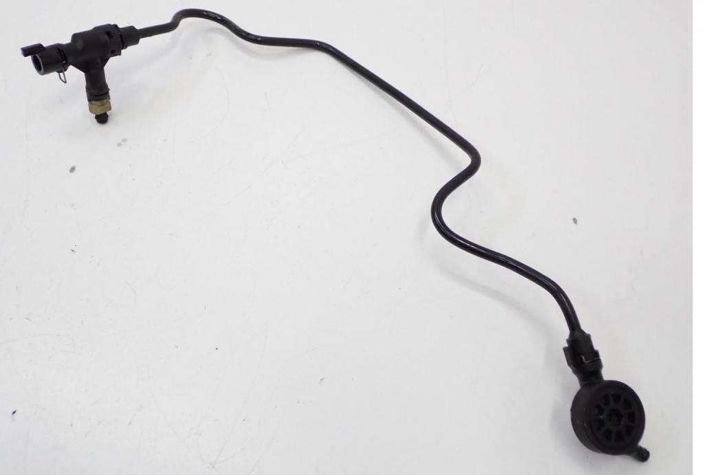 Volkswagen Jetta VI 2010-2018 sedan 2.0 8v petrol 80 kW 2015  Hadica servočerpadla 1K1721480B