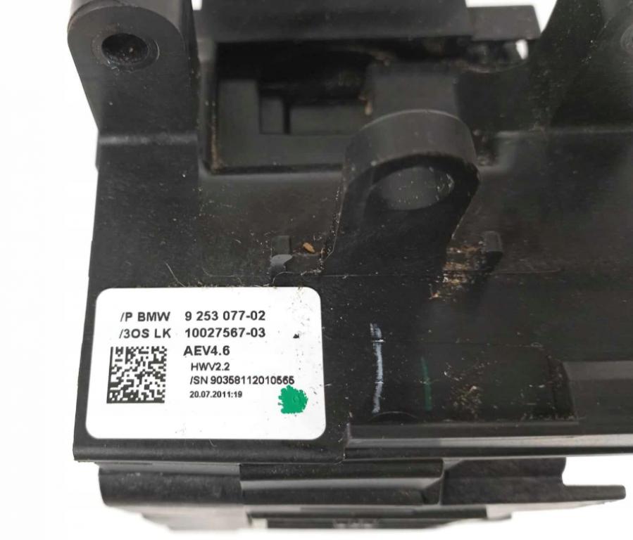 BMW X3 F25 2010-2017 hatchback 3.0 petrol AT 190 kW 2011  Rýchlostná páka (kulisa) 9253077