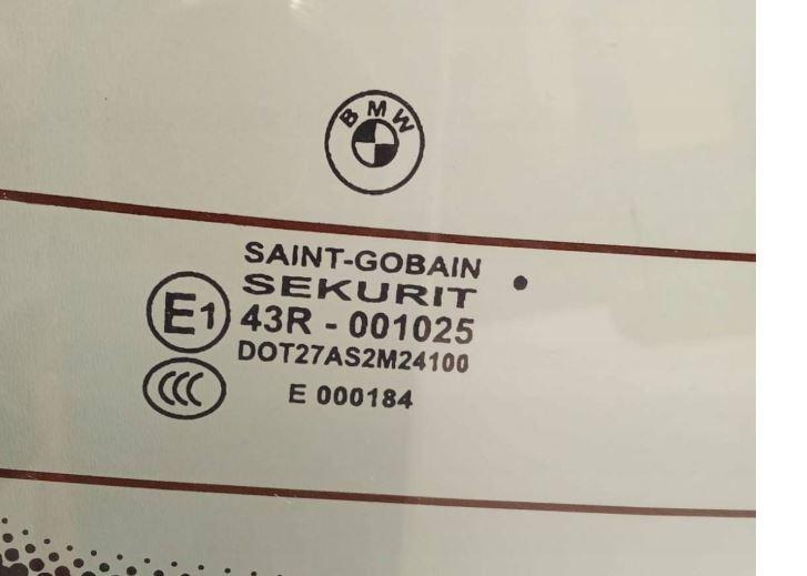 BMW 7 E65 2001-2008 sedan 3.0 D diesel AT 225 kW 2011  Sklo zadné