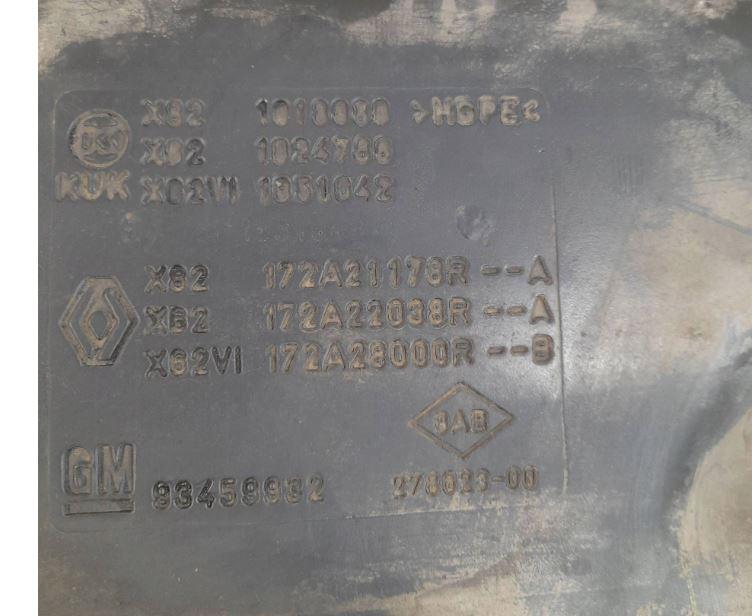 Renault Trafic III 2014- hatchback 1.6 DCI diesel MT 88 kW 2015  Nádrž FAP 93459932