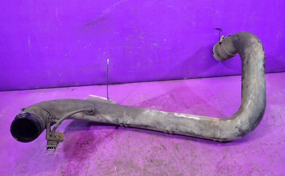 Mercedes Sprinter I 1995-2006 hatchback W903 2.9TD 1999  Hadica chladenia vzduchu 9015280308 0115420717