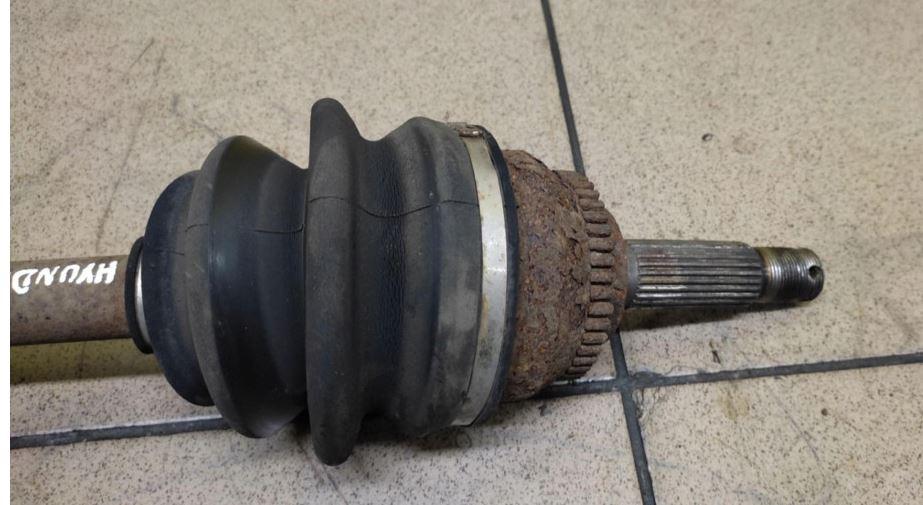 Hyundai Coupe coupe 2.0 16v petrol 101 kW 1999  Poloos predná pravá