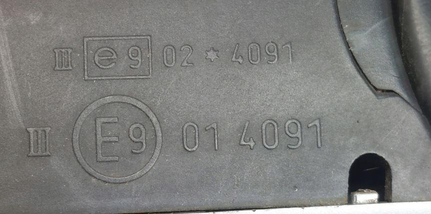 Peugeot 607 sedan 2.0 HDI diesel MT 80 kW 2002  Spätné zrkadlo vonkajšie pravé 014091