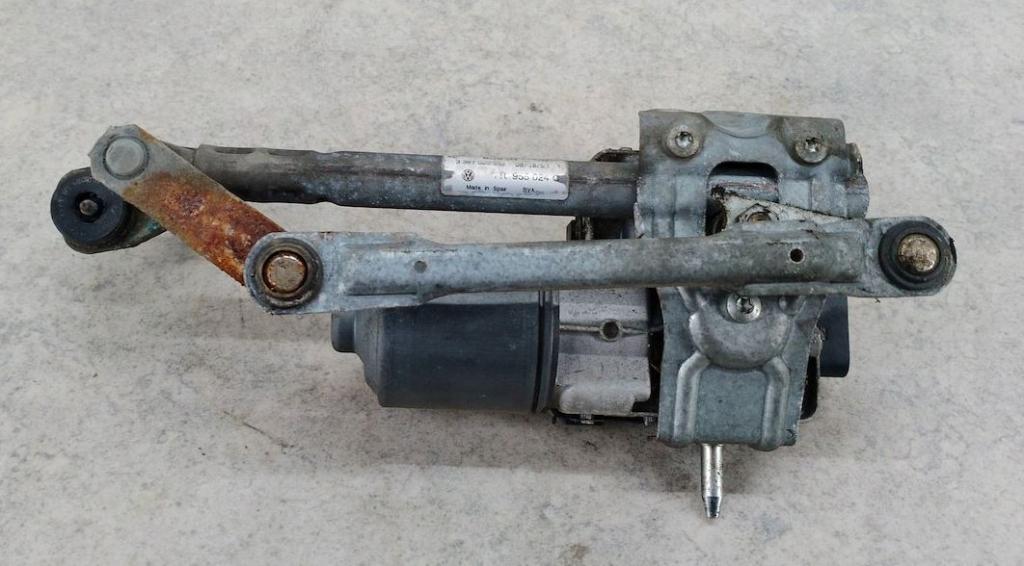 Volkswagen Touran I 2003-2015 hatchback 2.0 TDI diesel MT 103 kW 2005  Mechanizmus stieračov predný 1T0955024 0390241718