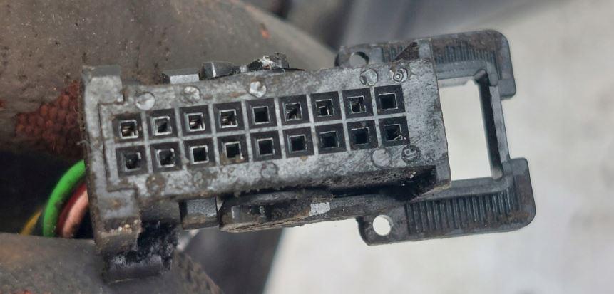 Peugeot 607 sedan 2.0 HDI diesel MT 80 kW 2002  Spätné zrkadlo vonkajšie pravé 014091