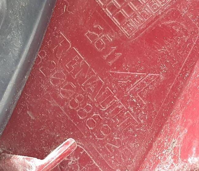 Renault Clio III 2005-2012 hatchback 1.5 DCI diesel MT 55 kW 2013  Svetlo zadné ľavé 8200886944