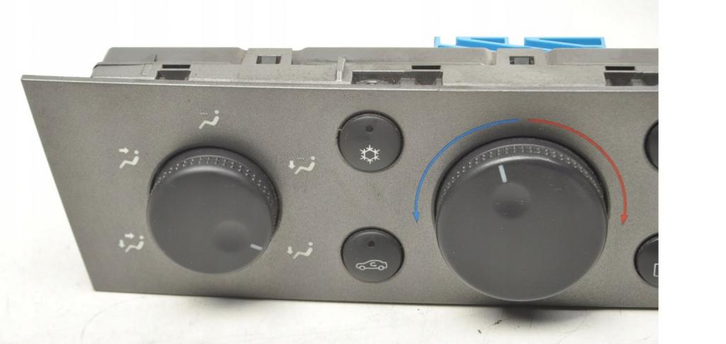 Opel Vectra C 2002-2008 sedan 1.8 16v petrol MT 90 kW 2003  Panel kúrenia/klimatizácie 13138190