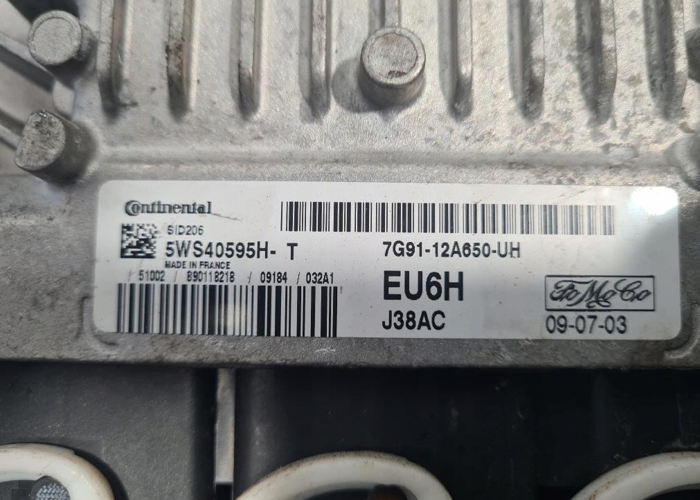 Ford Mondeo Mk4 2007-2014 combi 2.0 TDCI diesel D4204T MT 103 kW 2009  Riadiaca jednotka motora 7G9112A650UH 5WS40595HT