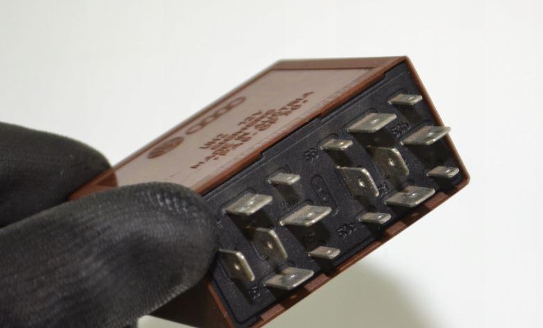 Skoda Octavia I 1996-2010 combi 1.9 TDI diesel MT 81 kW 2005  Relé 4B0955531C