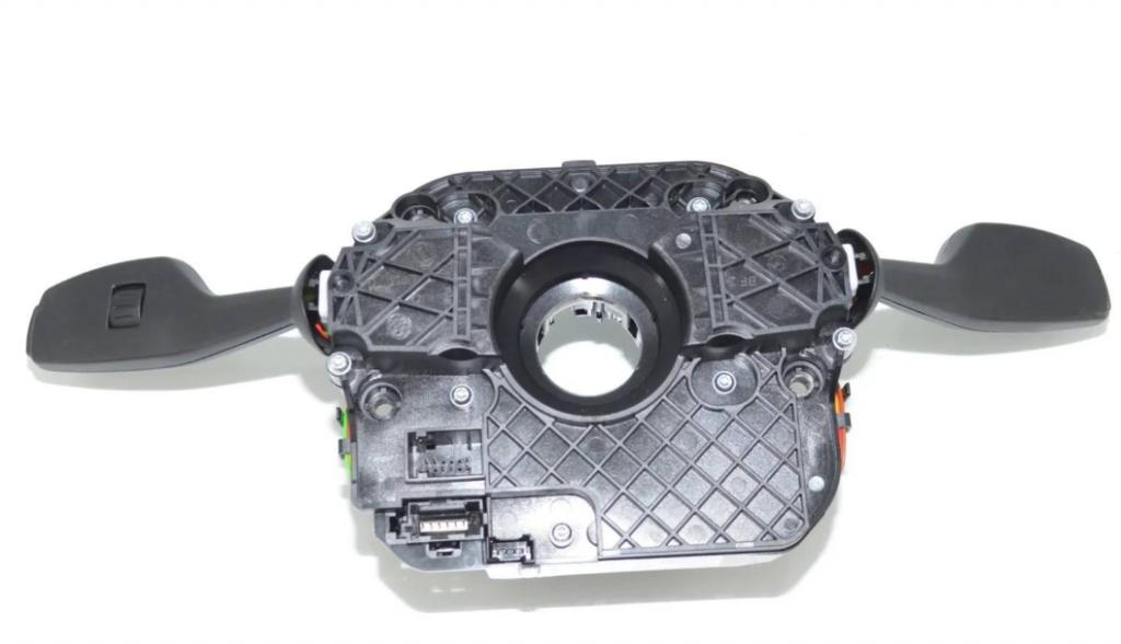 BMW 5 F10 2010-2017 combi 2.0 D diesel AT 135 kW 2011  Prepínacie páčky pod volantom 9245626