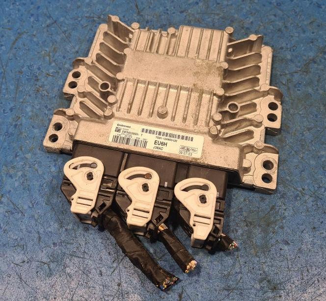 Ford Mondeo Mk4 2007-2014 combi 2.0 TDCI diesel D4204T MT 103 kW 2009  Riadiaca jednotka motora 7G9112A650UH 5WS40595HT