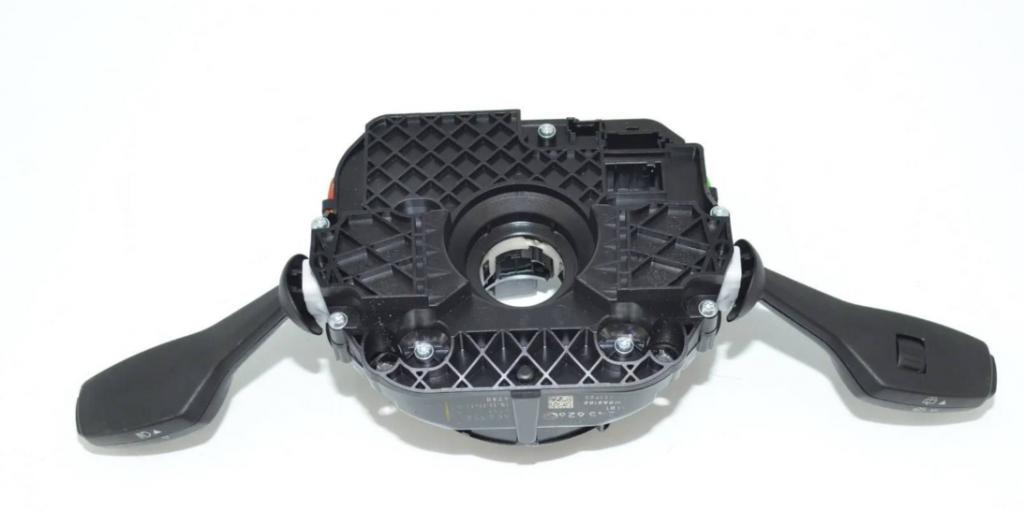 BMW 5 F10 2010-2017 combi 2.0 D diesel AT 135 kW 2011  Prepínacie páčky pod volantom 9245626