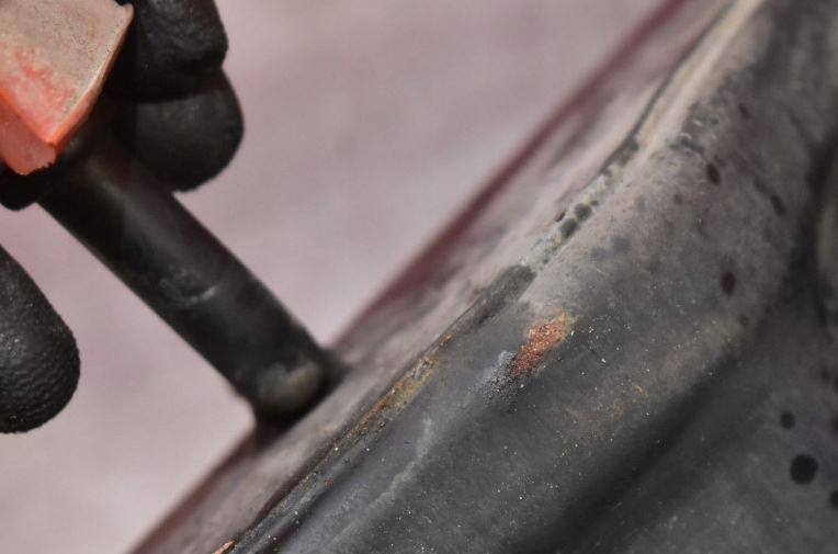 Skoda Roomster hatchback 1.4 16v petrol MT 63 kW 2014  Držiak motora