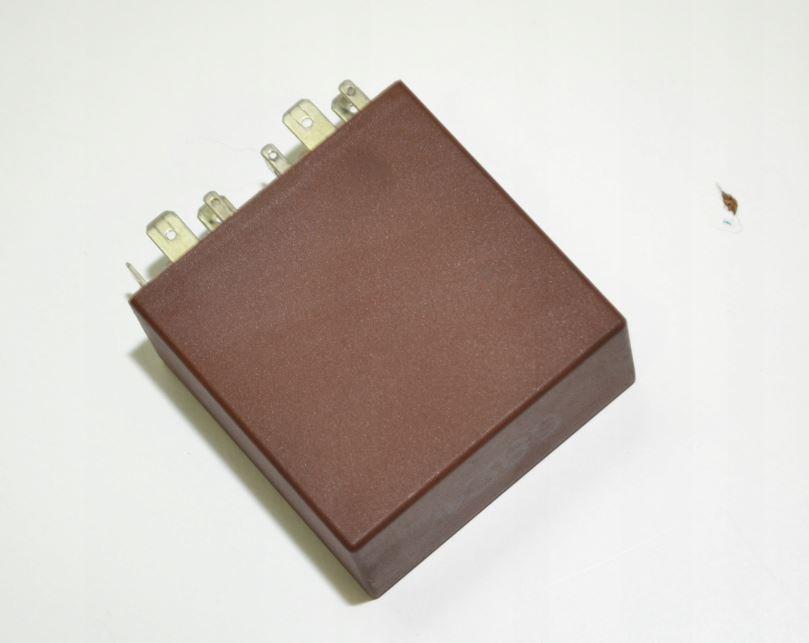 Skoda Octavia I 1996-2010 combi 1.9 TDI diesel MT 81 kW 2005  Relé 4B0955531C