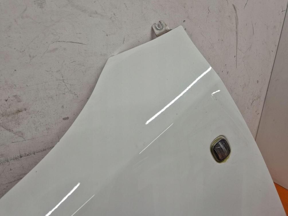 Skoda Fabia II 2007  2014 hatchback 1.2  12v petrol  Blatník predný ľavý 5J0821161 LF9E