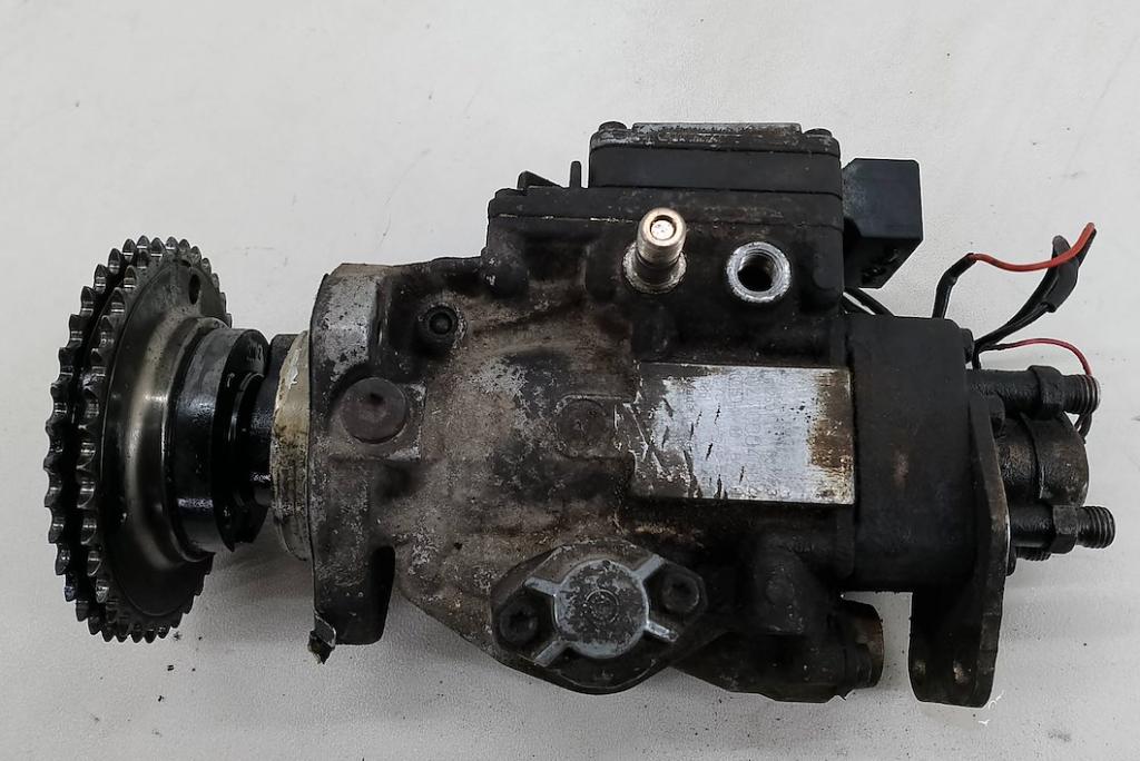 Ford Transit 2000-2006 2.0 D 2002  Vstrekovacie čerpadlo YC1Q-9A543-ED 0470004004