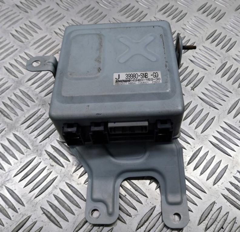 Honda Civic VIII 2006-2011 hatchback 1.8 16v petrol MT 103 kW 2005  Modul servočerpadla 39980-SNB-G0