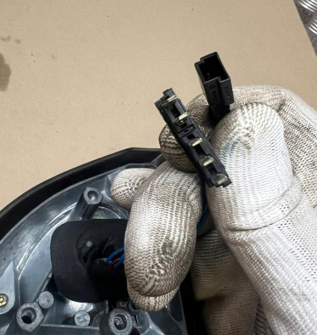 Mercedes A W168 1997-2004 hatchback 1.7 CDI diesel MT 66 kW 2000  Spätné zrkadlo vonkajšie pravé 5+2 pin