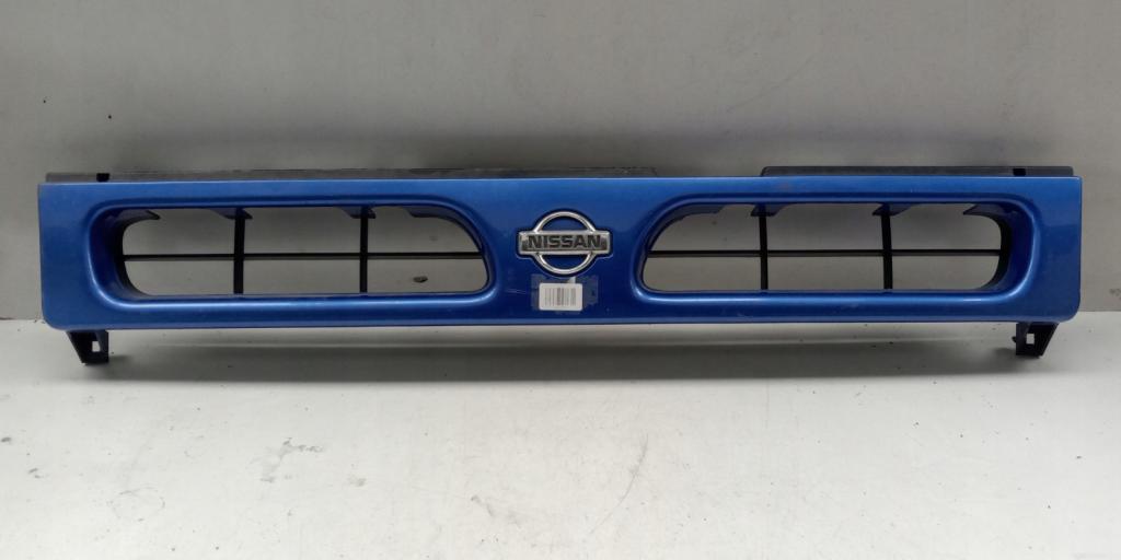 Nissan Terrano II 1992-2006 hatchback 2.4 petrol MT 85 kW 1997  Mriežka predná (maska chladiča) 62310 0F000