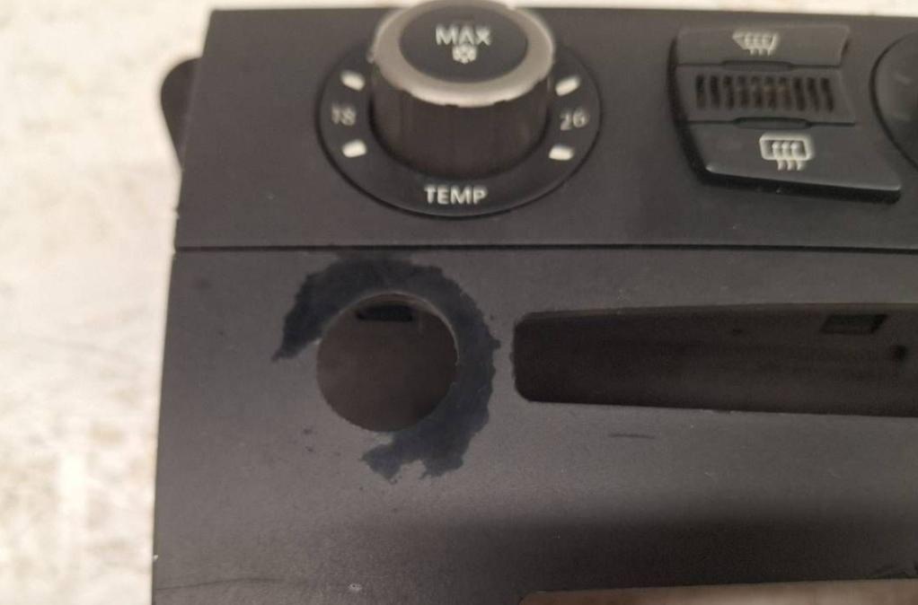 BMW 5 E60 2003-2010 combi Panel kúrenia/klimatizácie 6946981