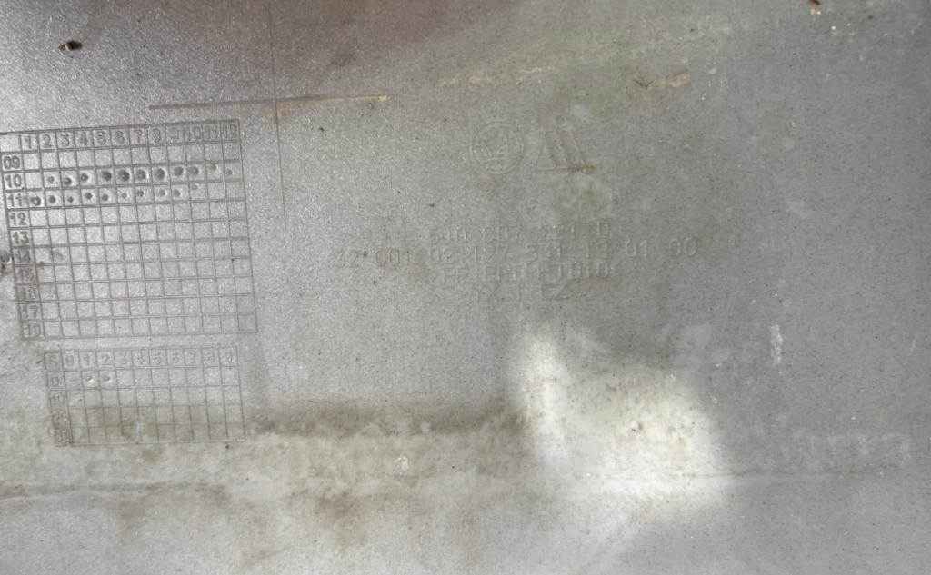 Skoda Fabia II 2010-2014 Nárazník predný 5J0807221D