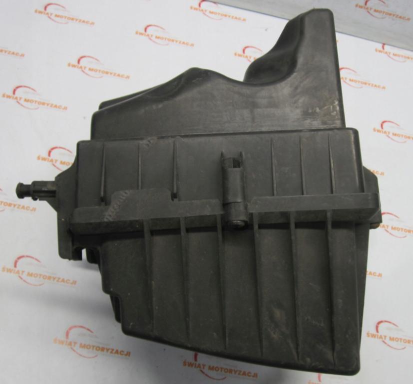 Alfa Romeo Mito 2008-2018 hatchback 1.4 T MULTIAIR petrol MT 99 kW 2009 Obal vzduchového filtra 50514227