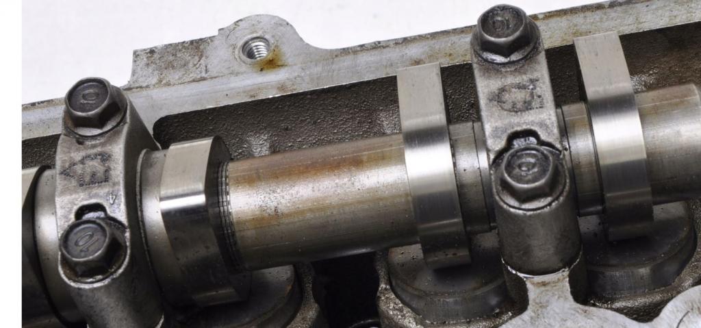 Kia Ceed I 2006-2012 hatchback 1.4 16v petrol MT 77 kW 2010  Hlava valcov X221112B000