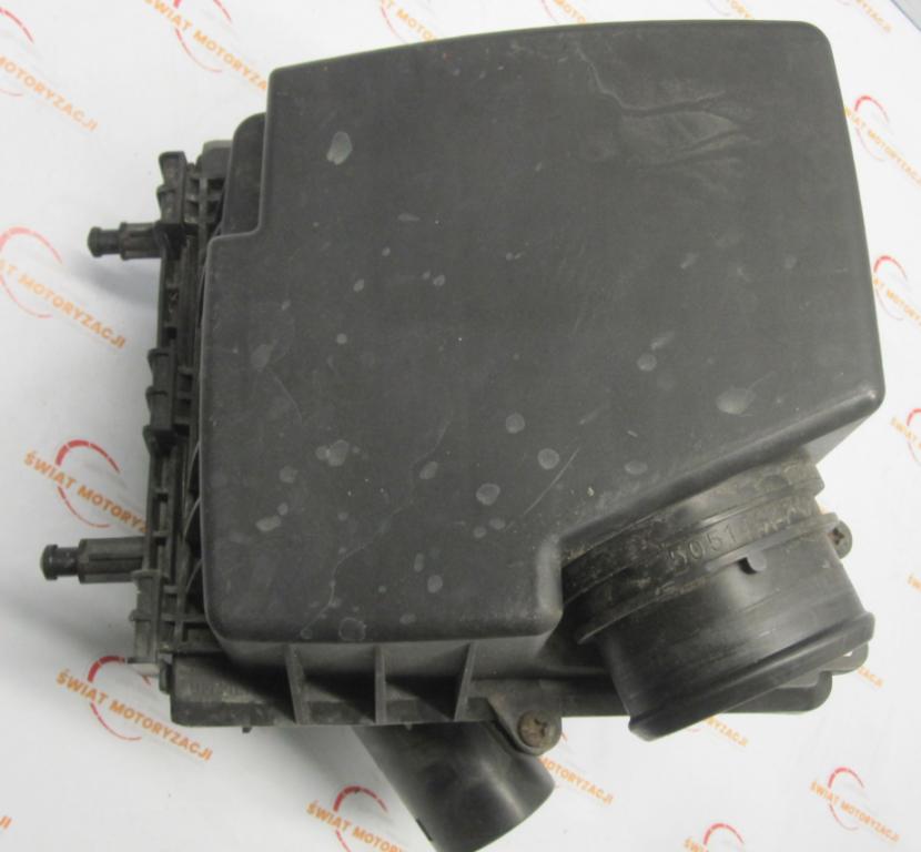 Alfa Romeo Mito 2008-2018 hatchback 1.4 T MULTIAIR petrol MT 99 kW 2009 Obal vzduchového filtra 50514227