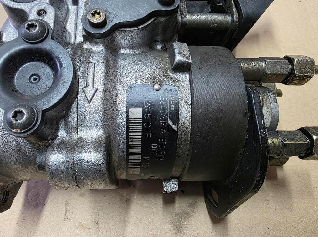 Fiat Punto II 1999-2010 hatchback 1.9 D diesel MT 44 kW Vstrekovacie čerpadlo R8640A121A