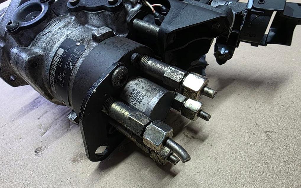 Fiat Punto II 1999-2010 hatchback 1.9 D diesel MT 44 kW Vstrekovacie čerpadlo R8640A121A