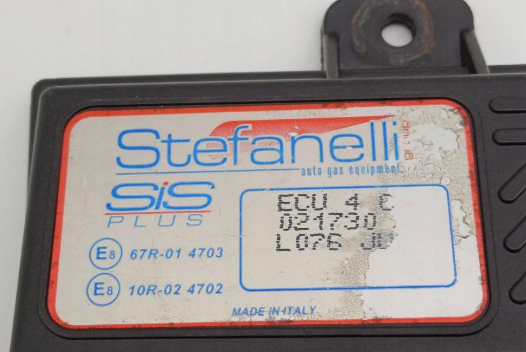 Volkswagen Passat B5 1995-2005 sedan 1.8 T petrol MT 110 kW 1997  Riadiaca jednotka LPG 67R-014703 NR16