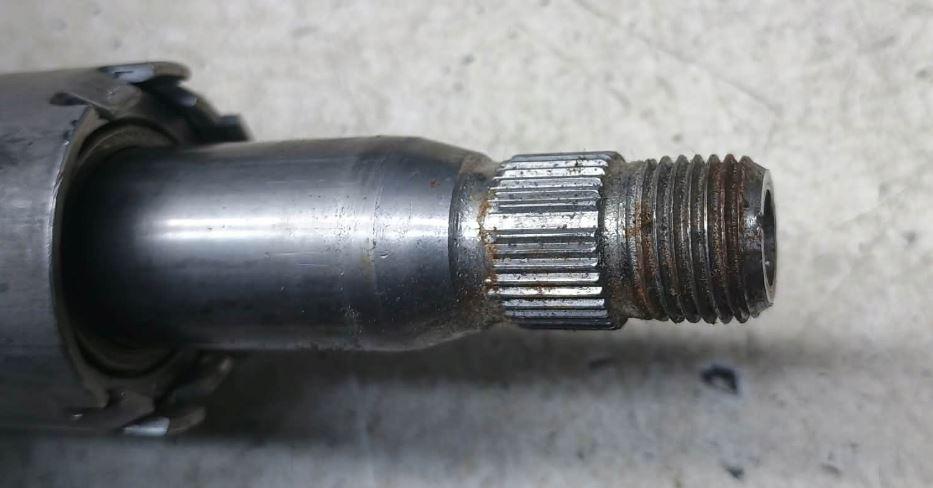 Fiat Punto II 1999-2010 hatchback 1.3 JTD diesel MT 51 kW 2004  Tyč riadenia (volantu) 26099236