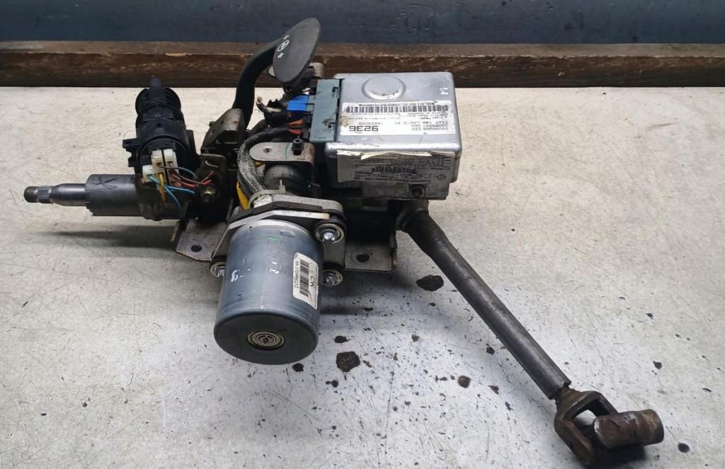 Fiat Punto II 1999-2010 hatchback 1.3 JTD diesel MT 51 kW 2004  Tyč riadenia (volantu) 26099236