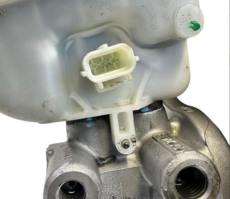 Ford Mustang V 2004-2014 coupe 3.7 Posilňovač bŕzd CR332B195AA 32072261