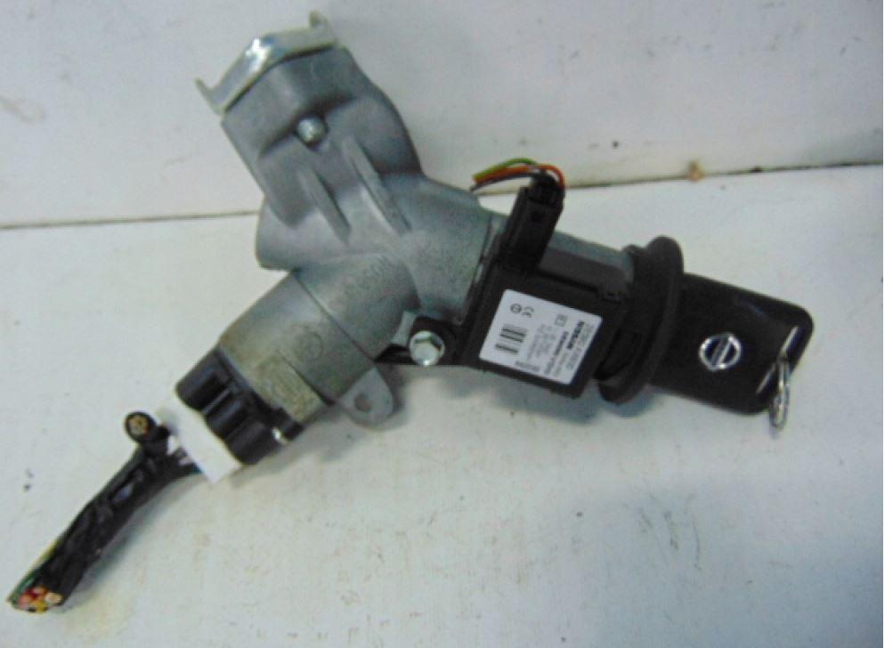 Nissan Micra K12 2003-2010 hatchback 1.2 petrol MT 59 kW 2004  Spínacia skrinka