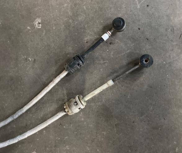 Opel Antara 2006-2015 hatchback 2.2 CDTI diesel  120 kW 2012  Lanká rýchlostnej páky 22739492