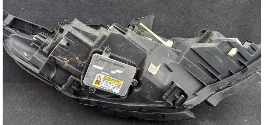 Kia Optima IV 2015-2020 sedan 2.0 16v petrol AT 115 kW 2017  Svetlo predné ľavé 92101-D4190