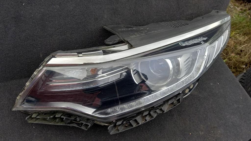 Kia Optima IV 2015-2020 sedan 2.0 16v petrol AT 115 kW 2017  Svetlo predné ľavé 92101-D4190