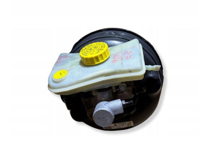 Audi A4 B6 2000-2004 combi   Posilňovač bŕzd 8E0612105J