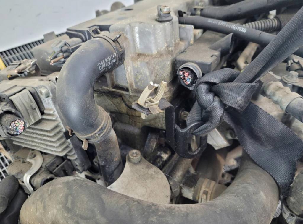 Opel Meriva A 2002-2010 hatchback 1.6 16v petrol MT 74 kW 2004  Motor benzín Z16XE