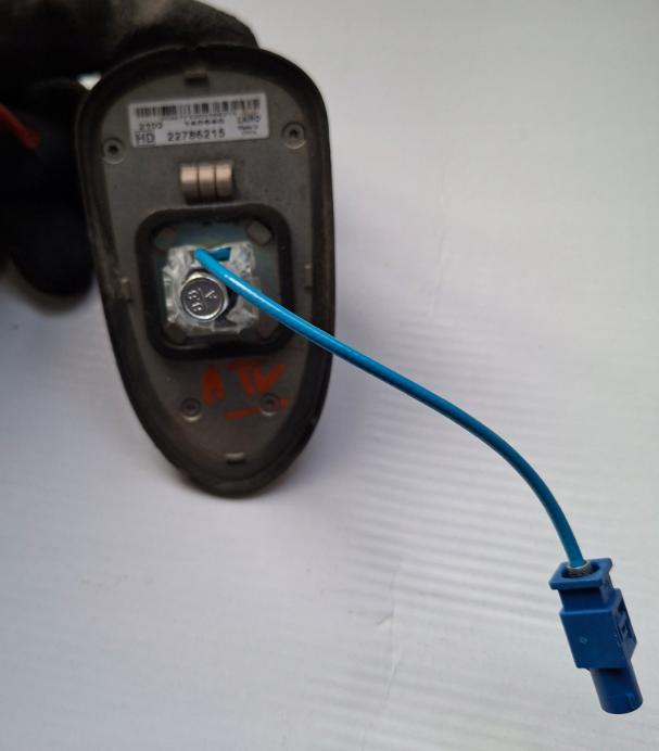 Opel Astra IV 2009-2015  Anténa 22786215