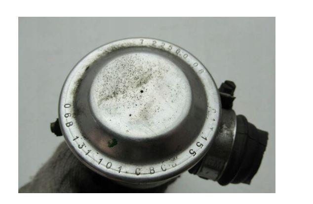 Audi A4 B6 2000-2004 sedan 2.0 FSI petrol MT 110 kW 2002  EGR Ventil 06B131101C