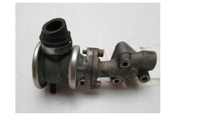 Audi A4 B6 2000-2004 sedan 2.0 FSI petrol MT 110 kW 2002  EGR Ventil 06B131101C
