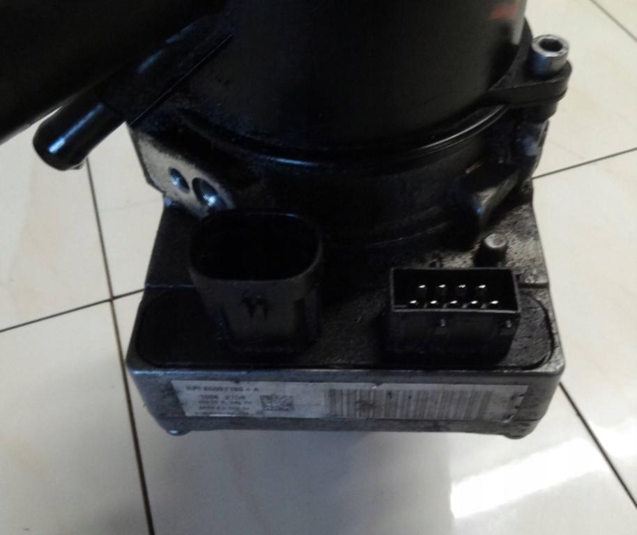 Peugeot 407 sedan 2.0 HDI diesel MT 100 kW 2007  Servočerpadlo A5097180+A