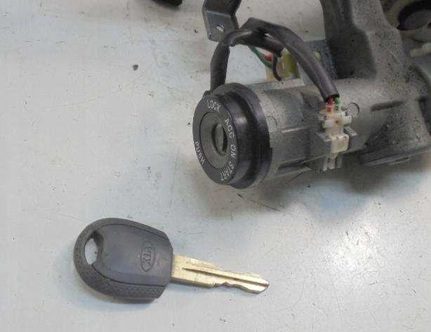 Kia Rio II 2005-2011 hatchback Spínacia skrinka