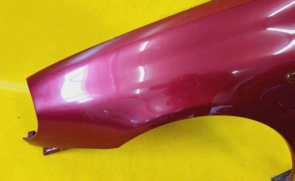 Renault Clio II 1998-2012 hatchback 1.2 petrol MT 43 kW 1999  Blatník predný ľavý